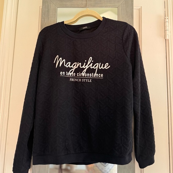 MIM Graphic Sweatshirt - Picture 4 of 9